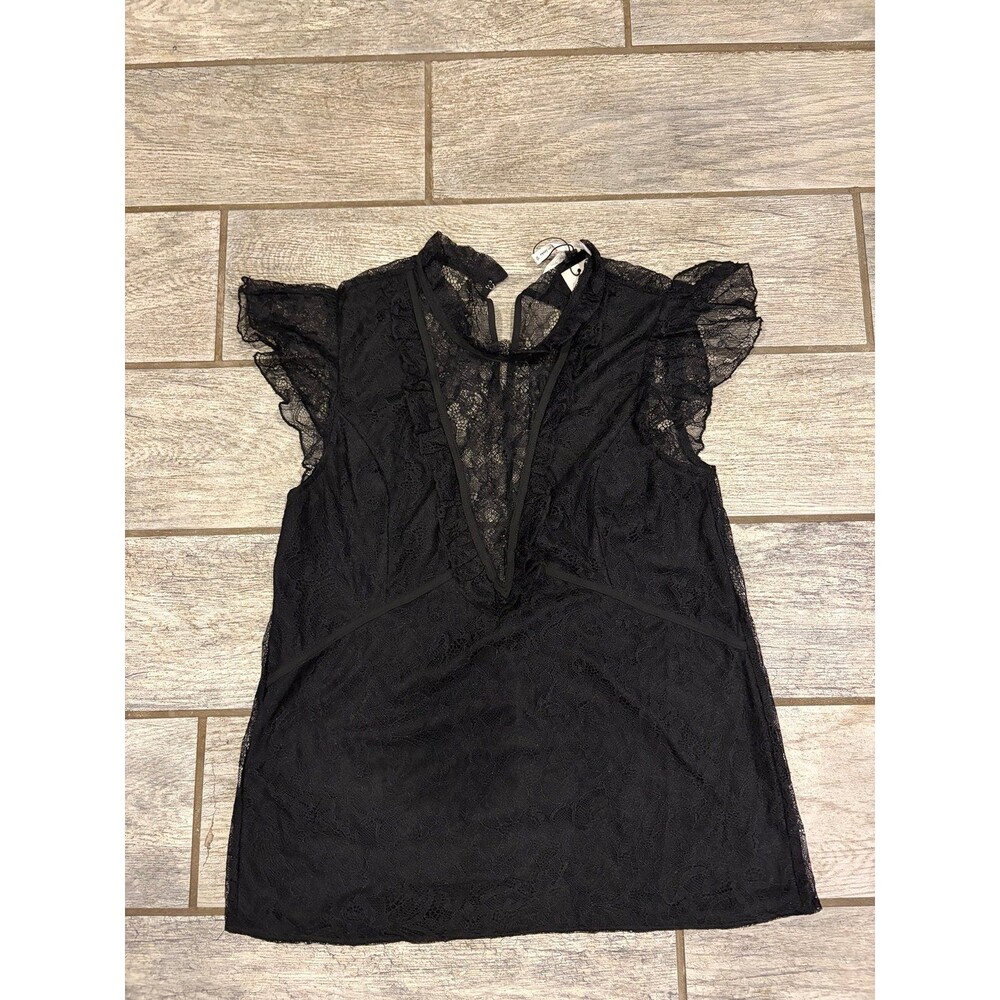 Women’s Lace Dress Up Top